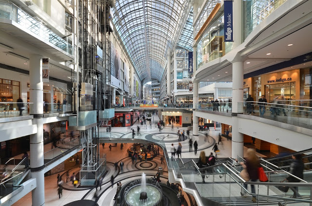 Eaton Centre em Toronto Eaton Centre em Toronto
