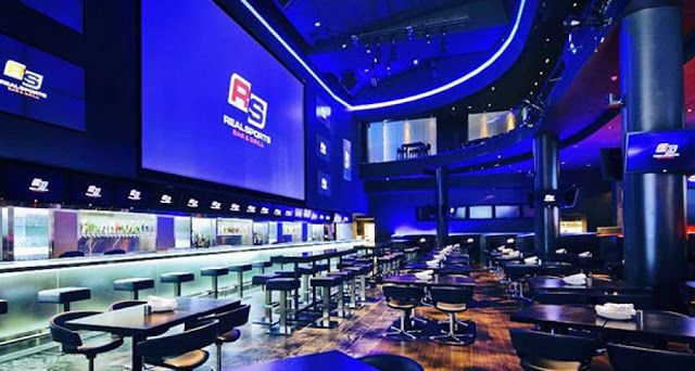 Real Sports Bar and Grill em Toronto