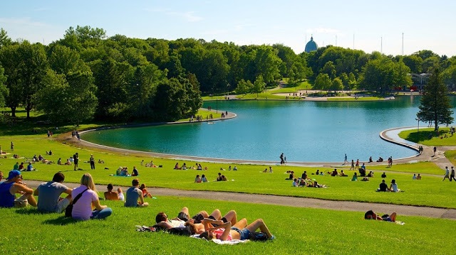 Parque Mont Royal em Montreal Parque Mont Royal em Montreal