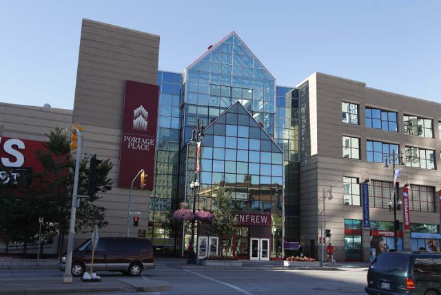 Portage Place Shopping Centre em Winnipeg