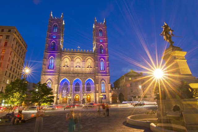 Basílica de Notre-Dame em Montreal Basílica de Notre-Dame em Montreal