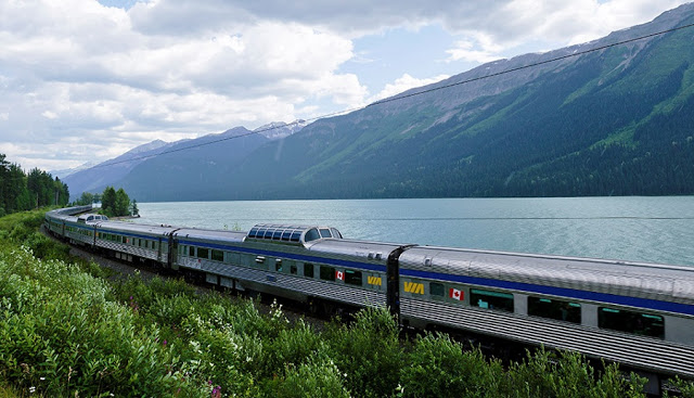 Viagem de trem pelo Canadá