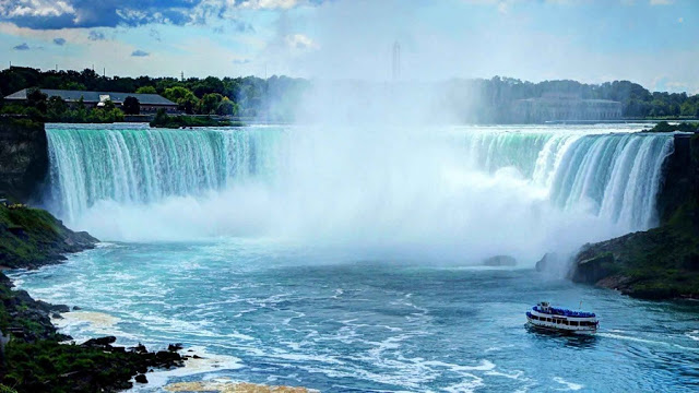 Como ir de Niagara Falls a Toronto