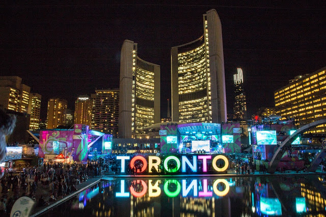 TOP 10 lugares para aproveitar a vida noturna de Toronto